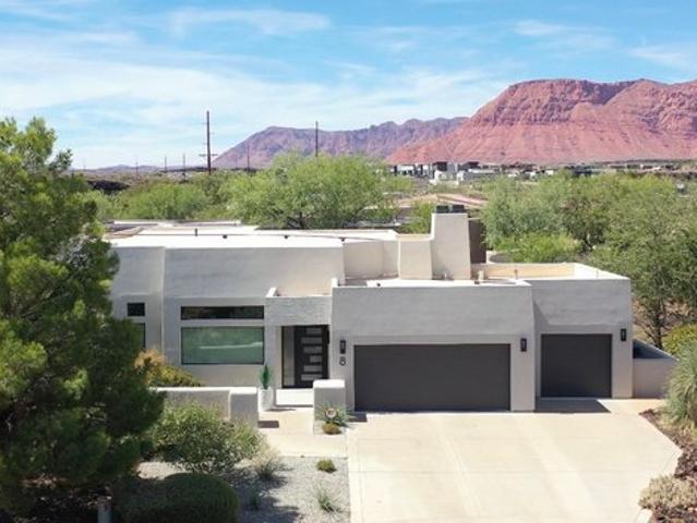 House for sale in Santa Clara, Utah