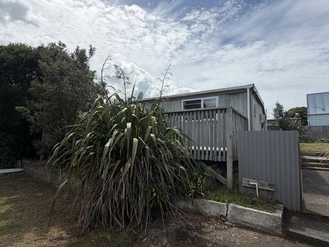 House for rent in Taranaki