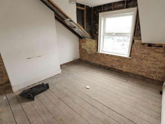 Flat for sale in Watergate, Devon