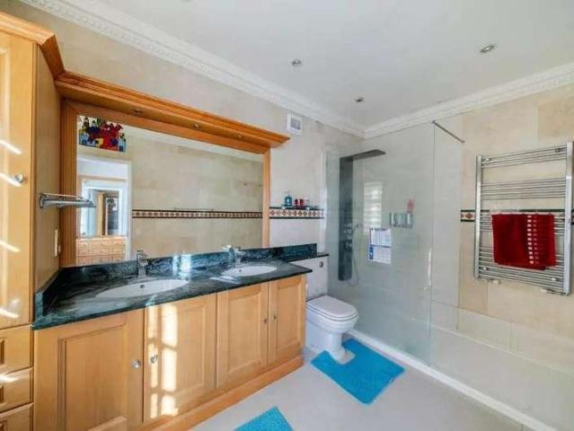 House for sale in Totteridge, Greater London