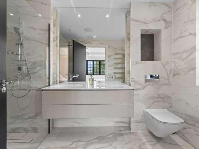 House for sale in Elstree and Borehamwood, Borehamwood