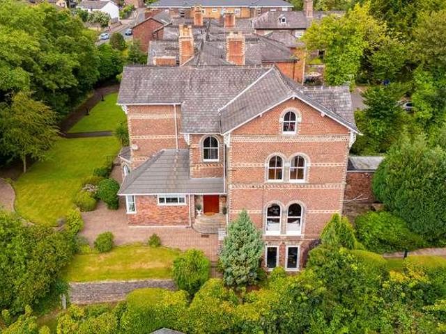 House for sale in Heaton Park, Bury