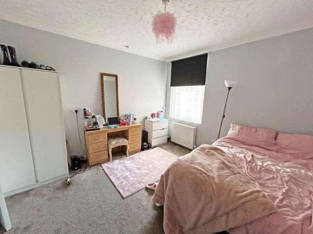 House for sale in Seacroft, Belleau