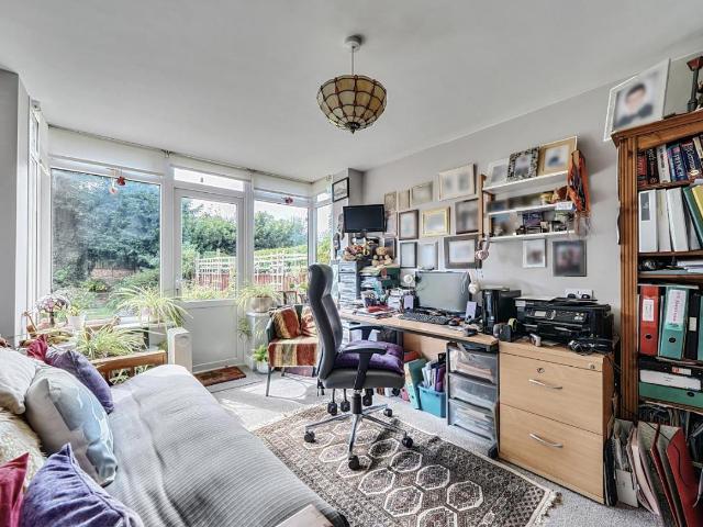 House for sale in Queens Park, Bournemouth