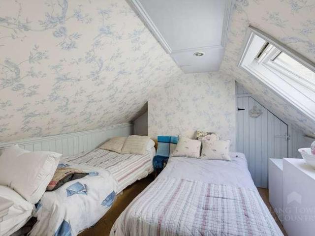 House for sale in Kingsand, Cornwall