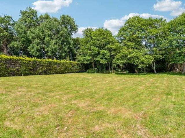 House for sale in Iver