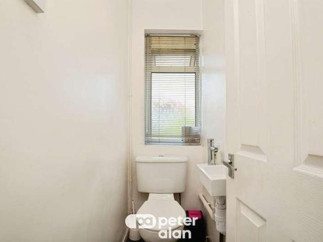 House for sale in Penylan, Falcon Lodge