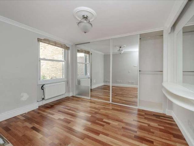 House for sale in Shepherd's Bush, Greater London