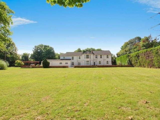 House for rent in Iver, Richings Park