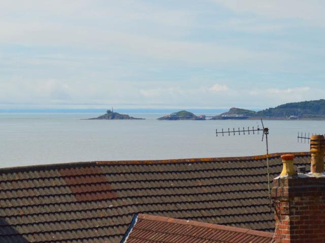 Apartment for rent in Brynmill, Swansea
