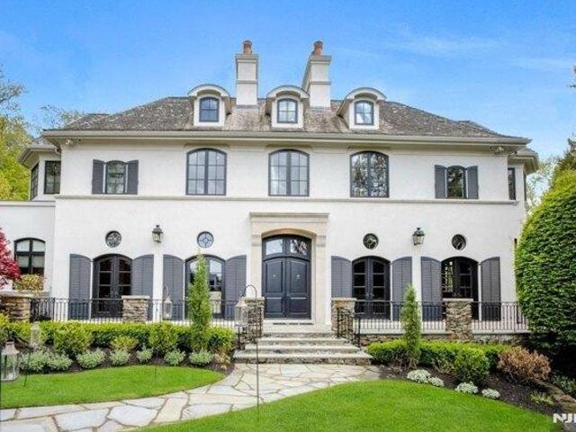 House for sale in Alpine, Bergen County
