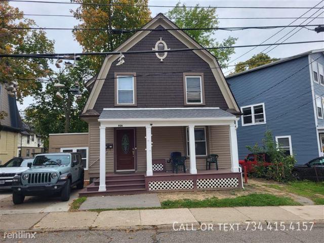 Townhouse for rent in Ann Arbor, Michigan