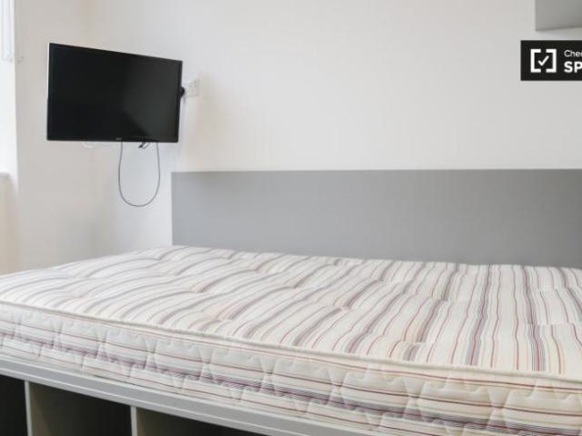 Apartment to rent in Bluebell, North Tipperary