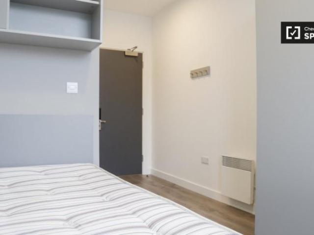 Apartment to rent in Bluebell, North Tipperary