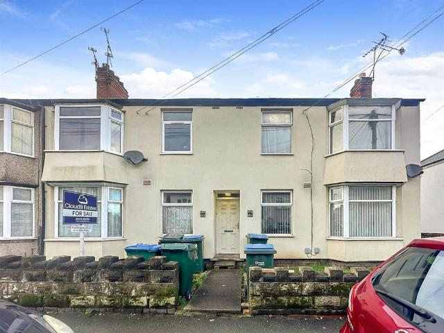 Flat for sale in Upper Stoke, West Midlands