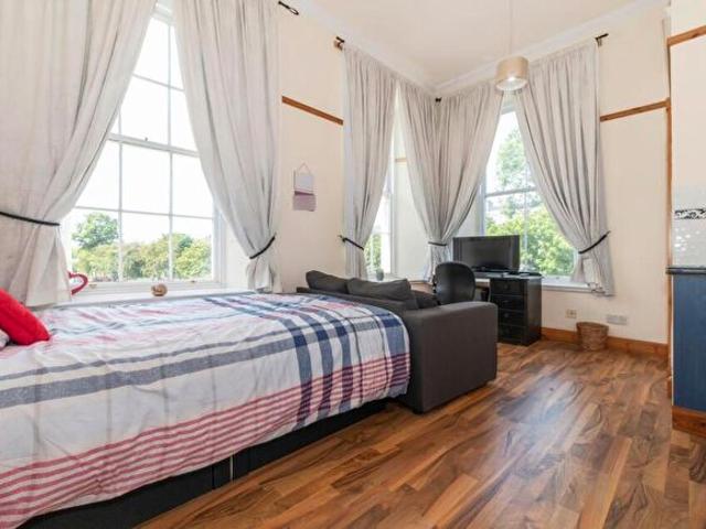 Apartment for rent in Sandyford, Scotland