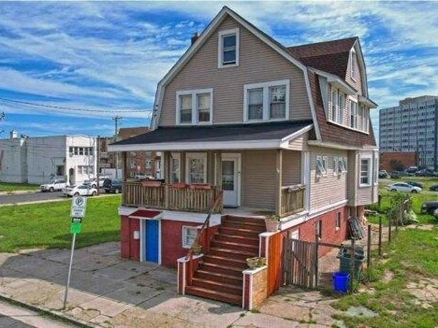 House for sale in Atlantic City, New Jersey