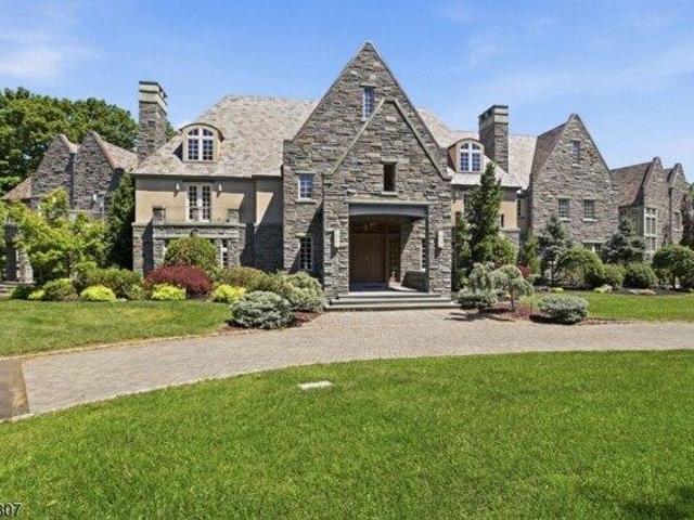 House for sale in Bernardsville, New Jersey