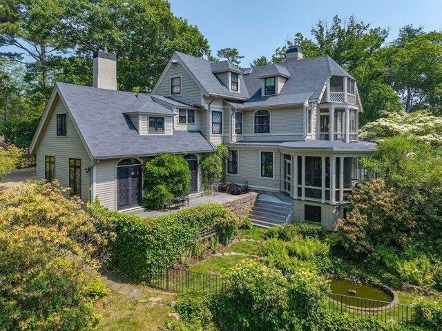 House for sale in Beverly, Massachusetts