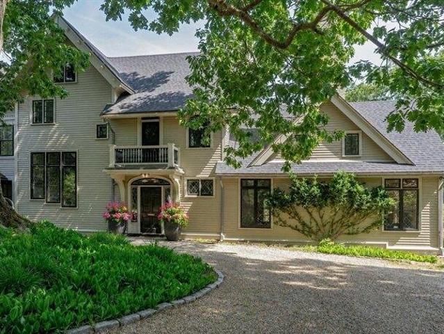 House for sale in Beverly, Massachusetts