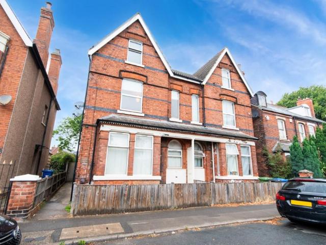 Flat for sale in Retford, Bassetlaw