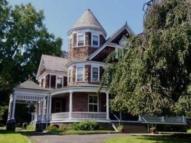 House for sale in Boonton, New Jersey