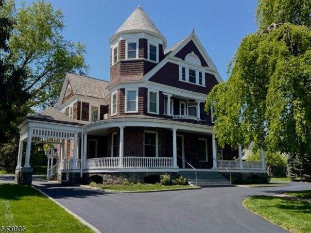 House for sale in Boonton, New Jersey