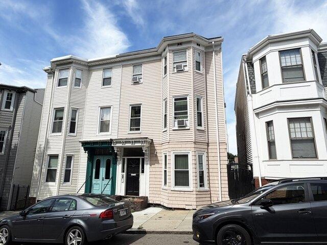 House for sale in Dorchester Heights, Boston