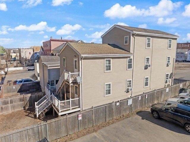 House for sale in Chelsea Square, Chelsea