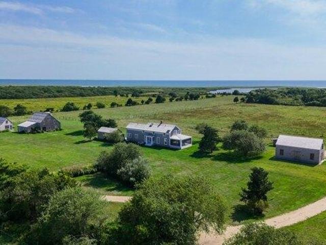 House for sale in Chilmark, Dukes County