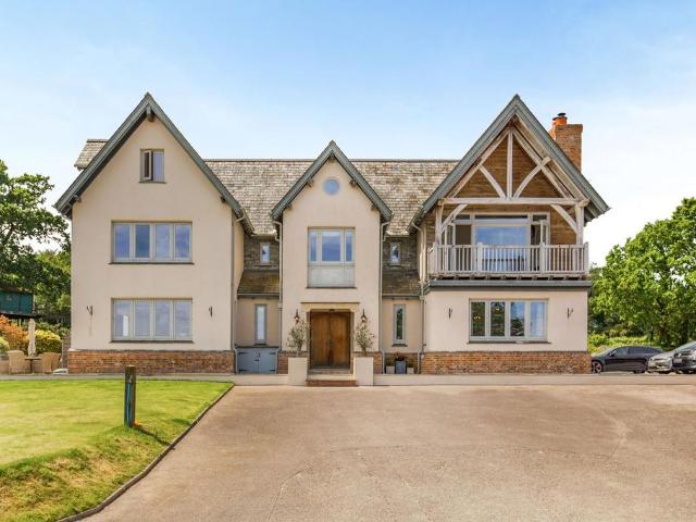 House for sale in West Hill, Budlake