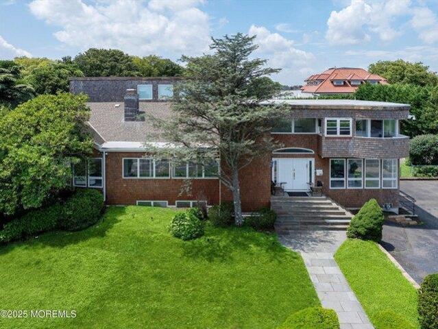House for sale in Monmouth, New Jersey