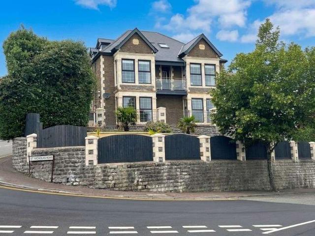 Farm for sale in The Knap, Barry