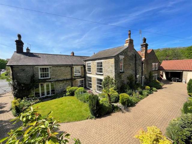 Farm for sale in Thornton-le-dale, North Yorkshire