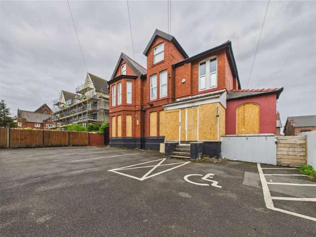 Farm for sale in New Brighton, Wallasey