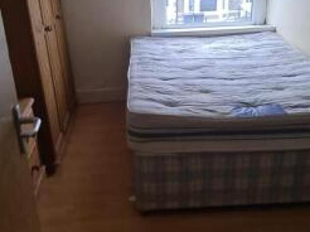 Farm for rent in Cathays, Wales