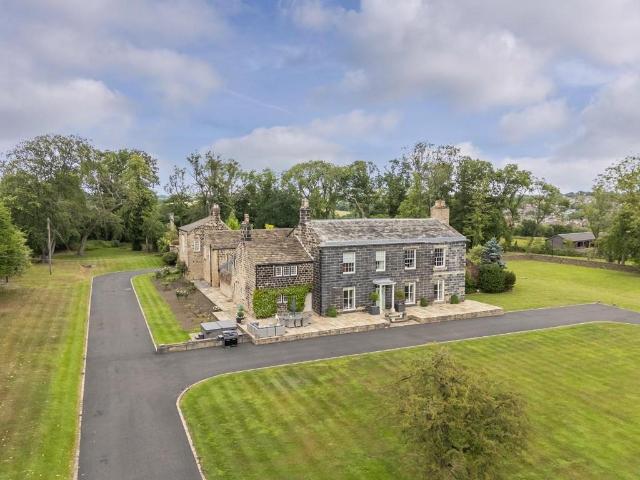 House for sale in Horsforth, West Yorkshire