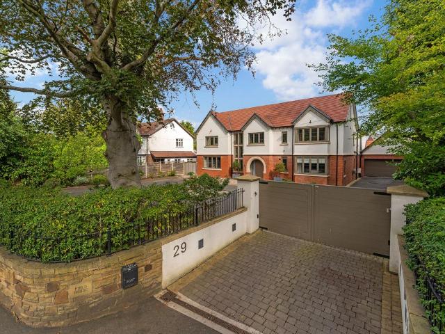 House for sale in Wilmslow Park, Wilmslow