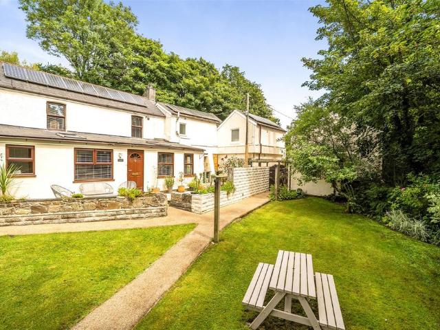 House for sale in Mount Hawke, Cornwall