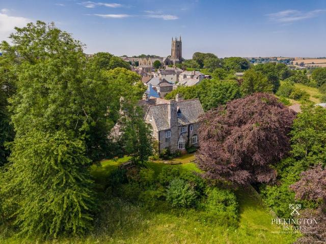 House for sale in Gluvian, St Columb Major