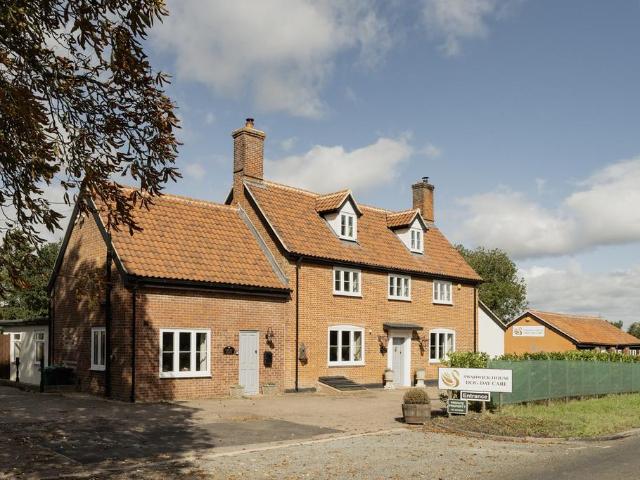 House for sale in Bedingfield, Suffolk