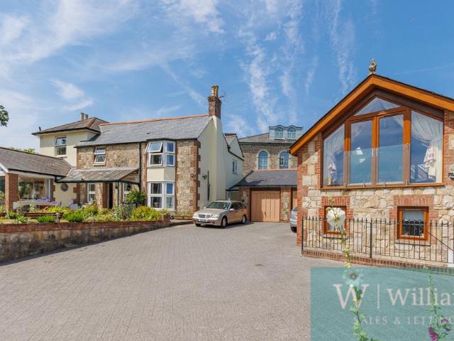House for sale in Wootton Bridge, Isle Of Wight