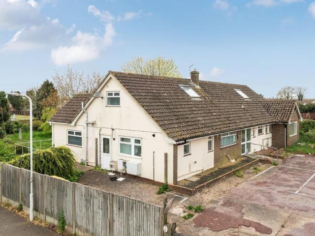 House for sale in Hawkinge, Folkestone
