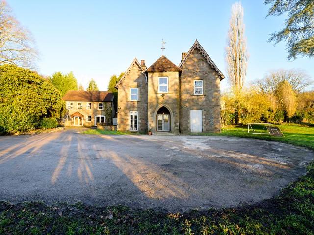 House for sale in Bromsberrow Heath, Gloucestershire