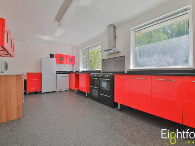 House for sale in Hollingdean, Brighton & Hove