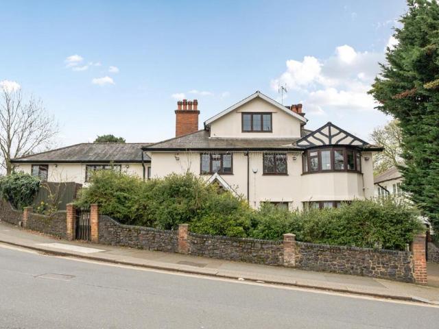 House for sale in London Borough of Barnet, Greater London