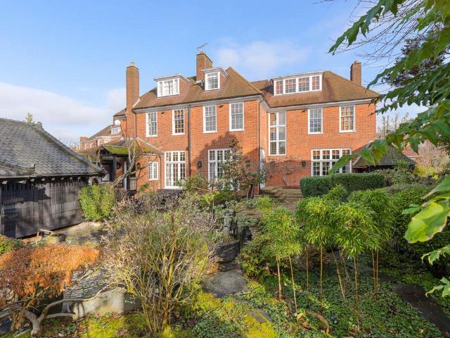 House for sale in West Hampstead, Greater London