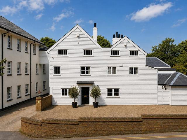 House for sale in Ash, Kent