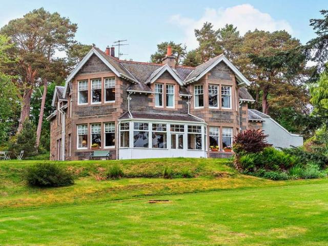 House for sale in Newtonmore, Scotland