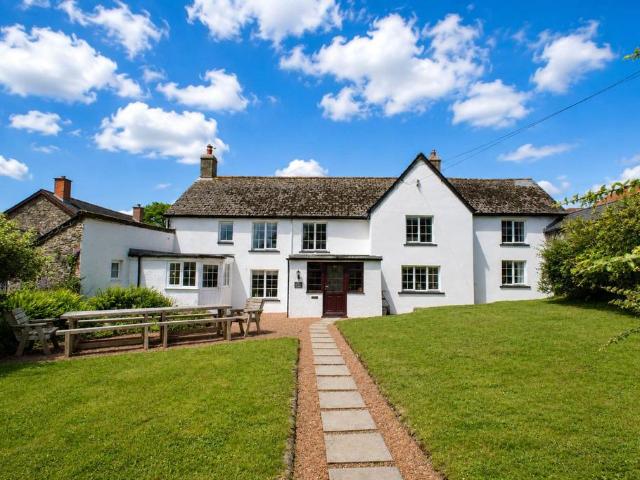 House for sale in Brandis Corner, Devon